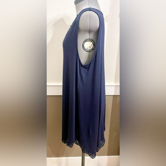 Lane Bryant Swing Tank Size 14/16 Shark Bite Lace V-neck Tunic Top Navy Blue - Picture 9 of 13